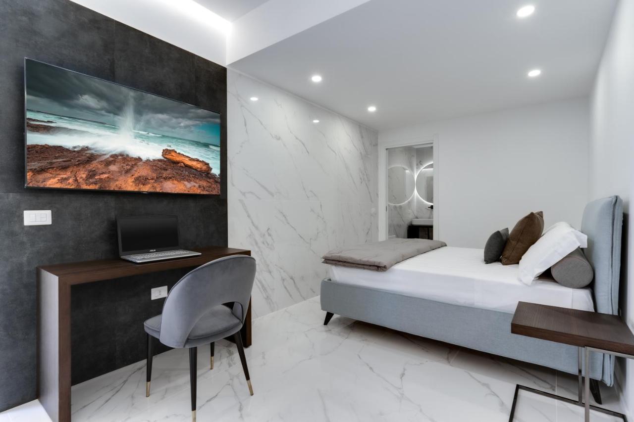 Caralis Suites Rooms Cagliari Extérieur photo