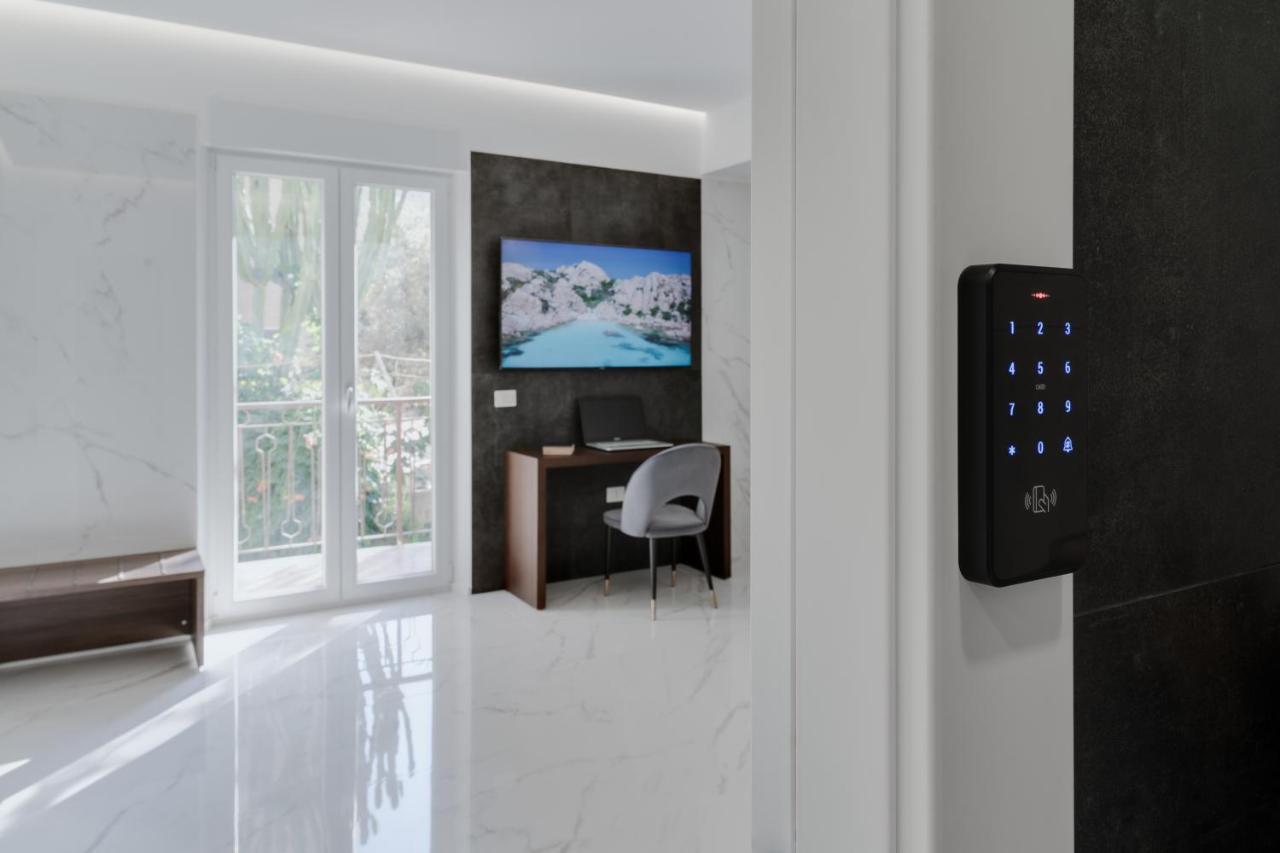 Caralis Suites Rooms Cagliari Extérieur photo